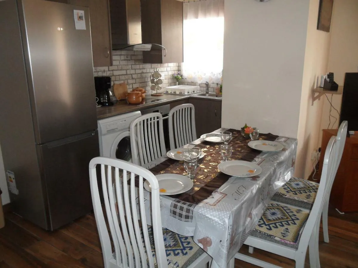 Sunshine Apts, Two Bedroom , Free Internet, No 3 Ayia Napa Cipru