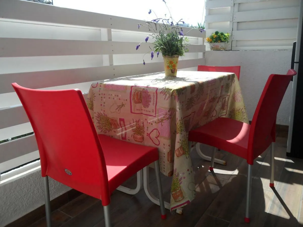 Sunshine Apts, Two Bedroom , Free Internet, No 3 Ayia Napa Apartament